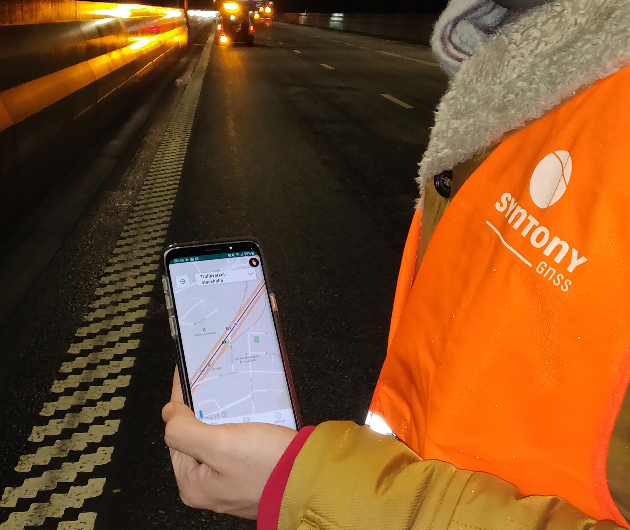 Syntony team in a Swedish road tunnel during SubWAVE testing, showing the positioning in an underground environment